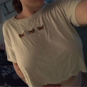 White t-shirt crop top with butterflies